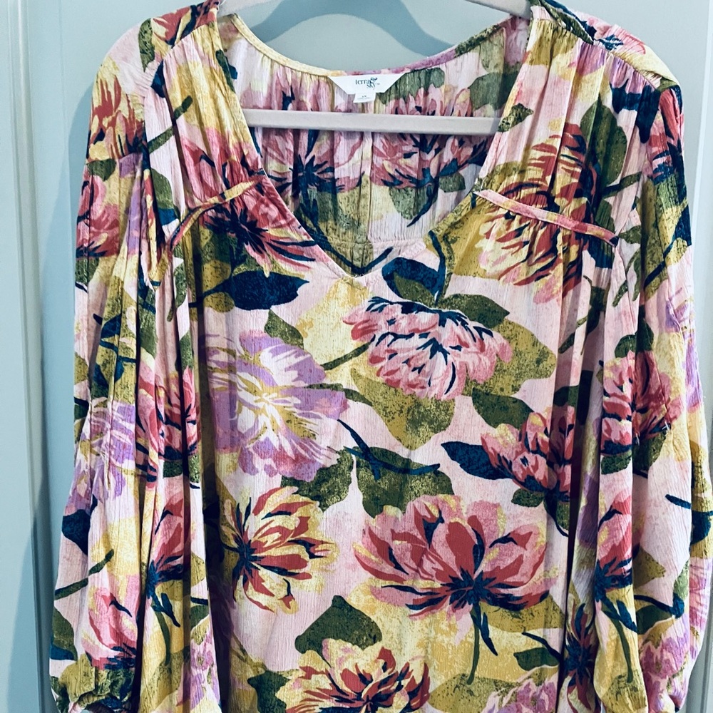 Terra & Sky Multicolor Floral Garment